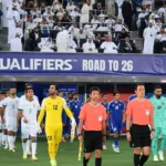 استقالات في الاتحاد الكويتي بعد فوضى مباراة العراق قدم عبدالعزيز السمحان، عضو مجلس إدارة الاتحاد الكويتي لكرة القدم، استقالته رسميًا السبت، عقب الفوضى التي شهدتها مباراة المنتخب الكويتي ضد العراق ضمن التصفيات الآسيوية المؤهلة لكأس العالم 2026. وبحسب مصادر، من المتوقع أن يستقيل جميع أعضاء الاتحاد في ذات اليوم. المباراة التي انتهت بالتعادل السلبي على استاد جابر الأحمد الدولي بالكويت شهدت اضطرابات، مما دفع الاتحاد لإيقاف الأمين العام ومدير العلاقات العامة والإعلام وإحالتهما للتحقيق. الاتحاد قدم اعتذارًا رسميًا للجماهير وأكد اتخاذه الإجراءات القانونية اللازمة ضد المقصرين.