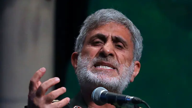 تقرير صحفي: ذعر في الحرس الثوري بعد أنباء متضاربة حول مصير إسماعيل قاآني يشهد الحرس الثوري الإيراني حالة من القلق والذعر، وسط تضارب الأنباء حول مصير قائد فيلق القدس، إسماعيل قاآني، الذي اختفى عن الأنظار عقب التقارير التي أشارت إلى مقتله في بيروت. ورغم عدم صدور أي تصريحات رسمية من طهران حتى الآن، تواصلت التساؤلات داخل إيران وخارجها، وسط ترقب إيراني للحصول على إجابات واضحة حول صحة قاآني ومصيره.